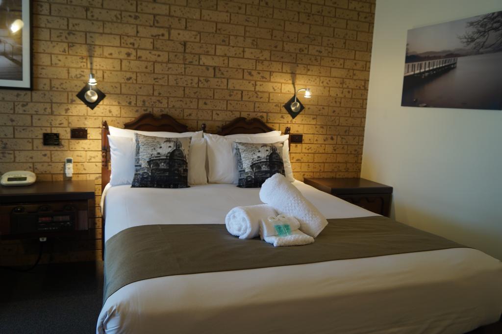 Belltower Motor Inn Σέπαρτον Δωμάτιο φωτογραφία