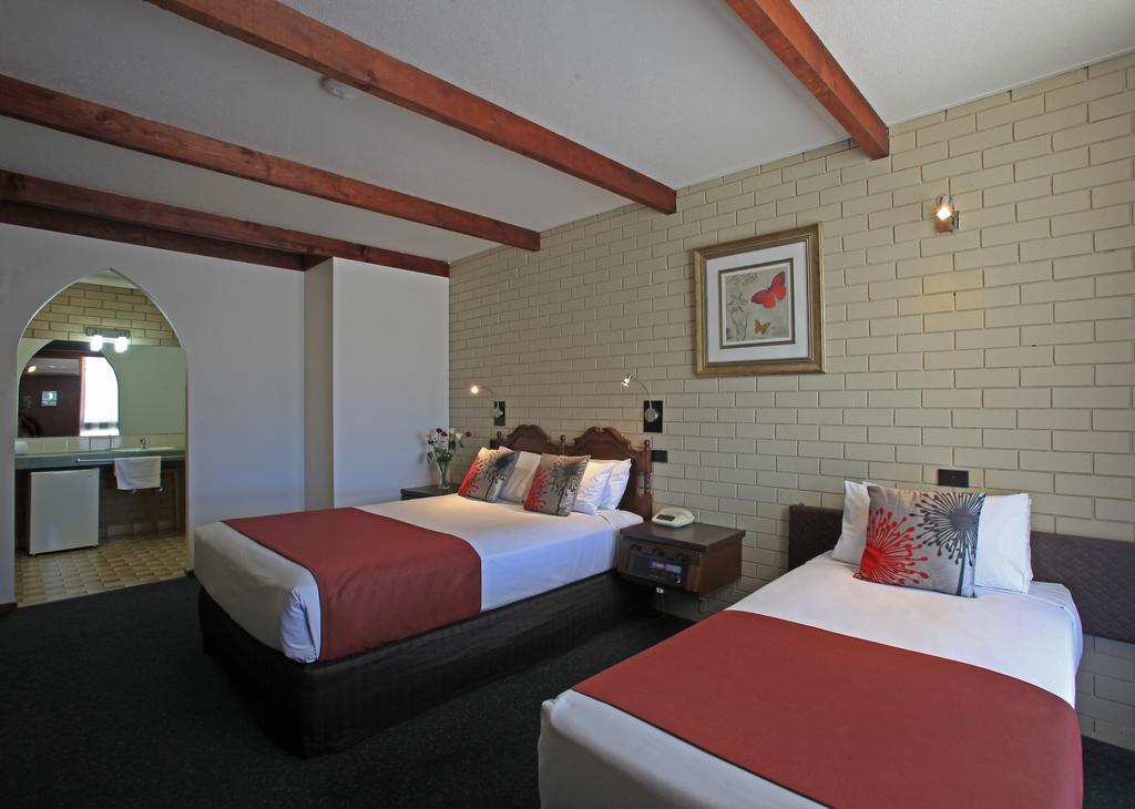 Belltower Motor Inn Σέπαρτον Δωμάτιο φωτογραφία